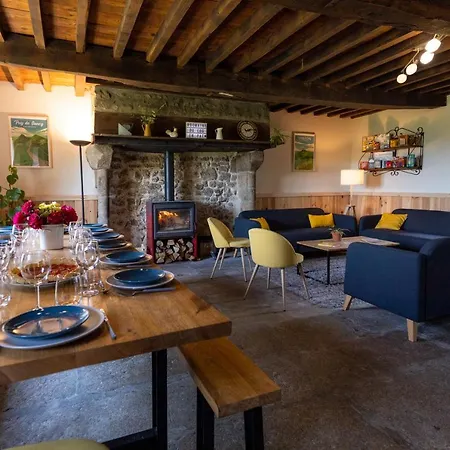 Ferienhaus Domaine Du Coq En Pat Augerolles
